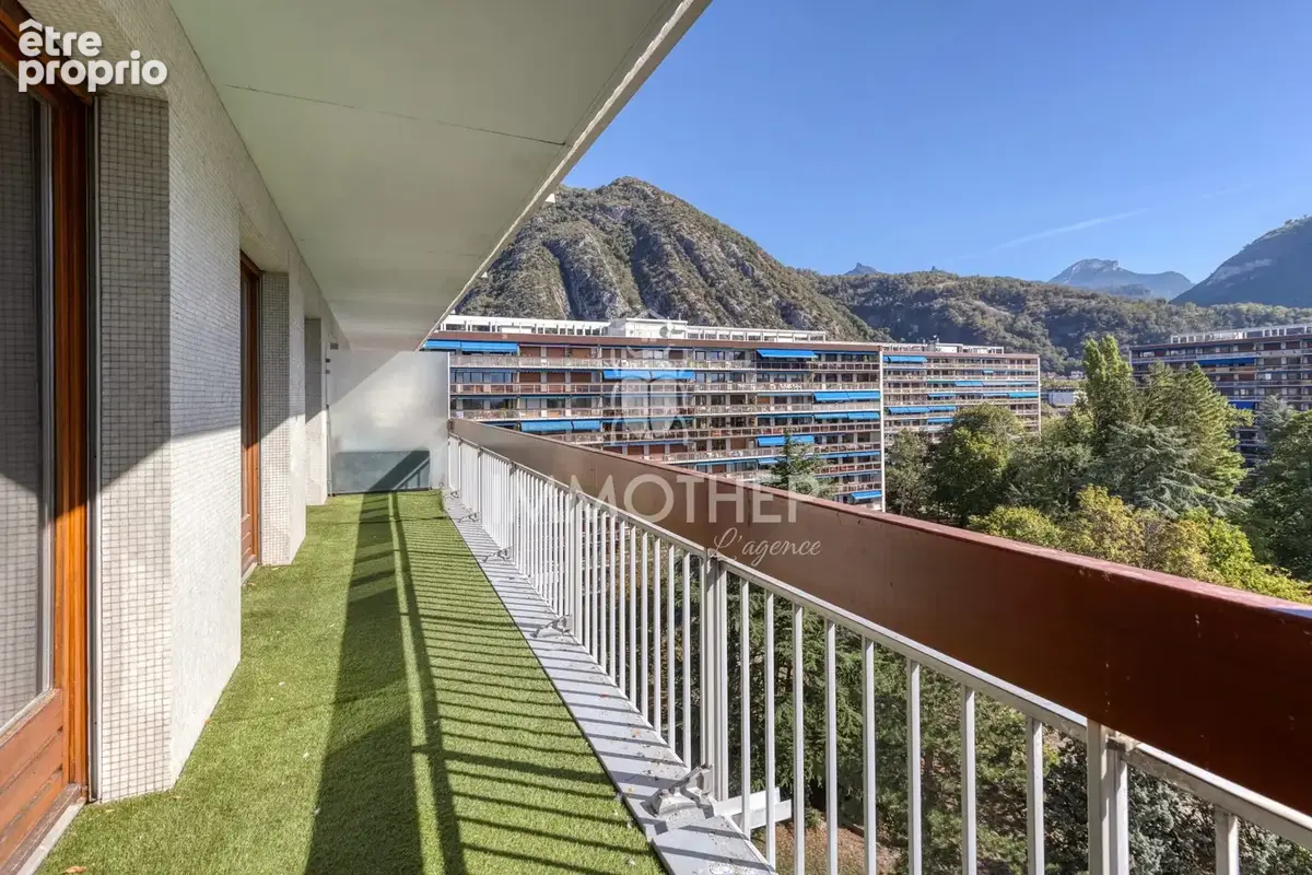 Appartement 6 pièces 143 m² à vendre à Saint-Egreve (38120) - photo 7