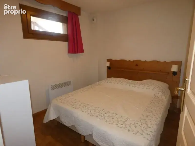 Appartement 35 m² à La Cluse  - photo 4