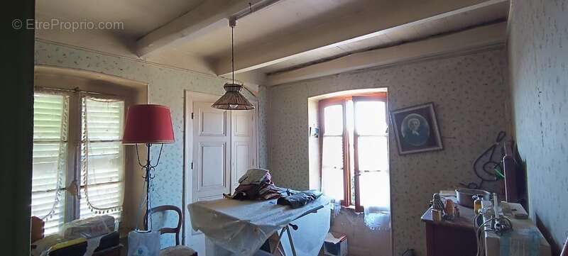 Maison à ORBEIL
