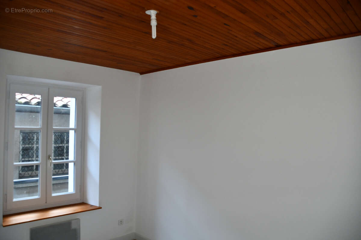 Appartement à LA CHAISE-DIEU