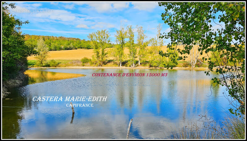 Maison à VIC-FEZENSAC