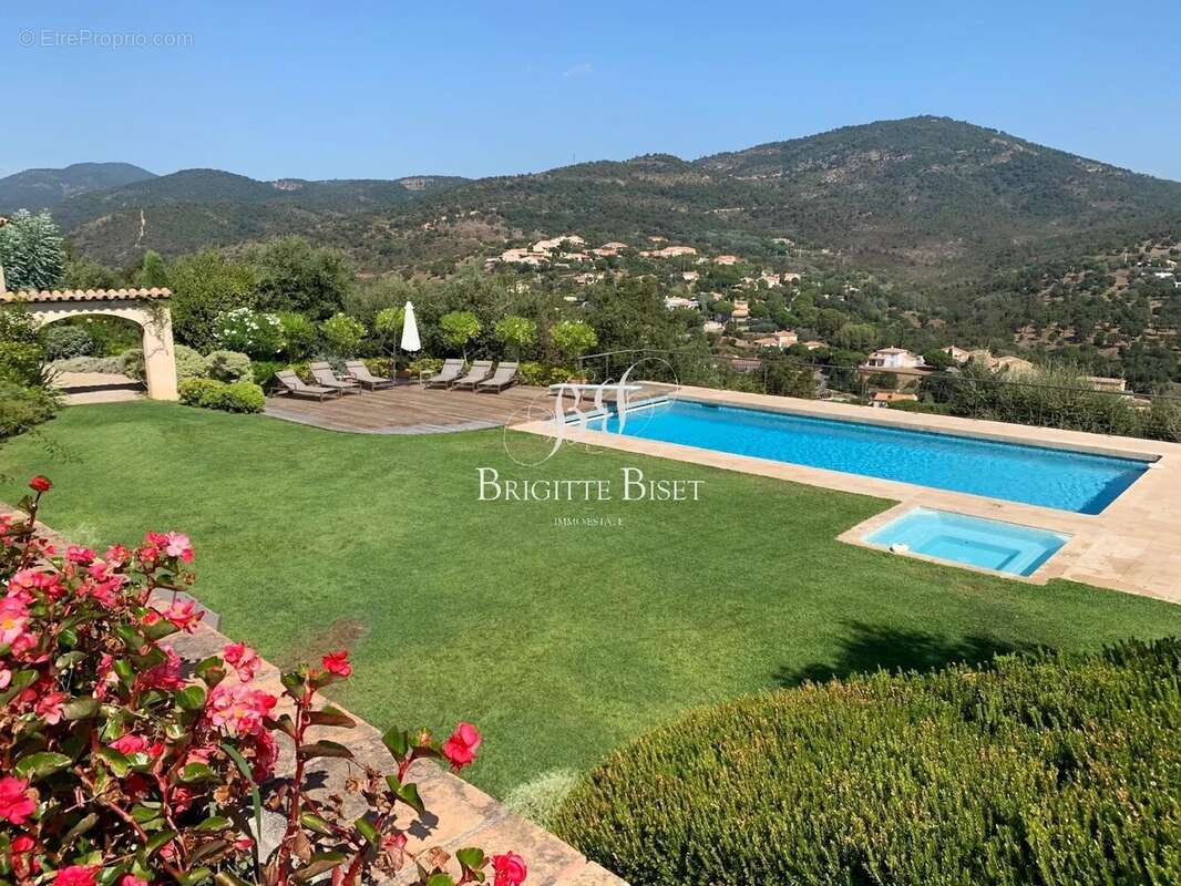 Maison à SAINTE-MAXIME