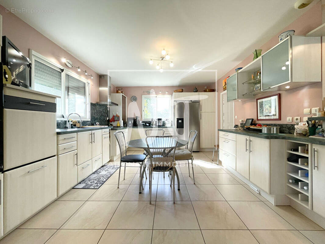 Maison à MURS-ERIGNE