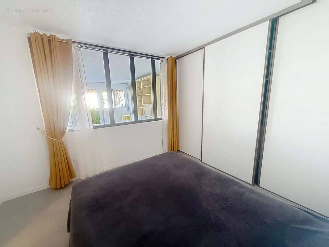 Cannes tassigny : residence seniors grand 2 pieces refait neuf - photo 6