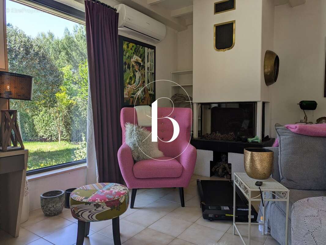 Maison à GOUDARGUES