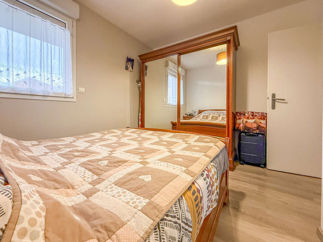 Appartement à CHERENG