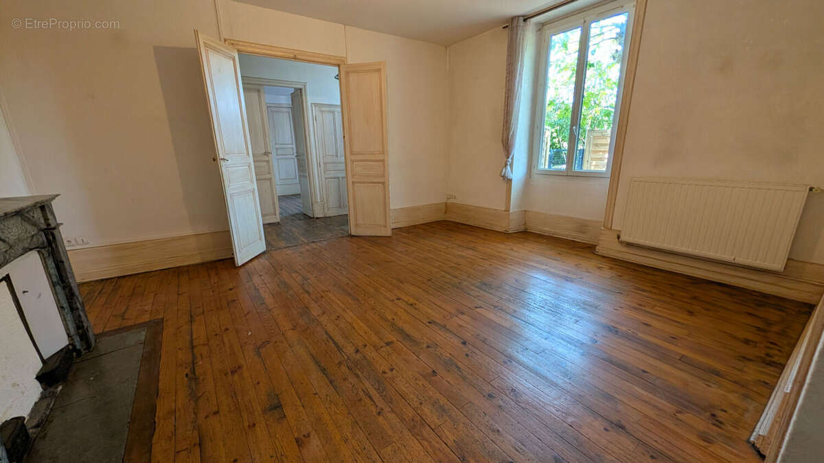 Nouveauté - REZ DE JARDIN - 106 m2 / Guilherand Granges - photo 6