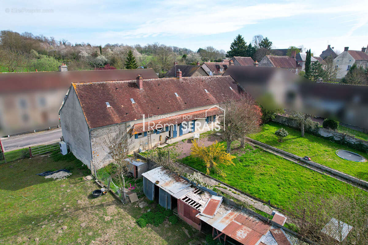 Maison à FRANCHEVILLE