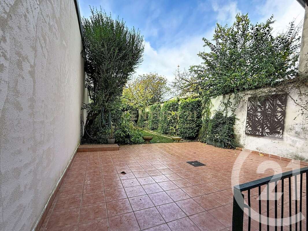 Maison à BOURGOIN-JALLIEU