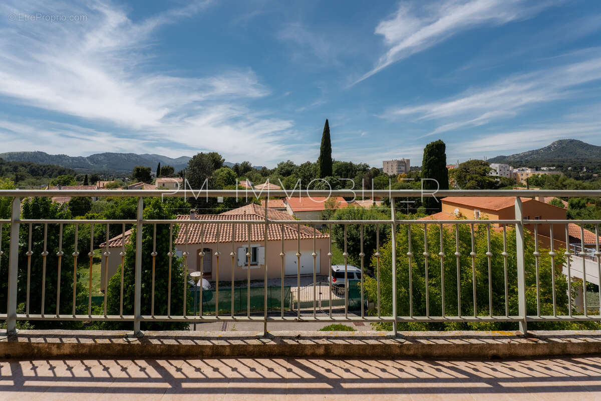 Appartement à AUBAGNE