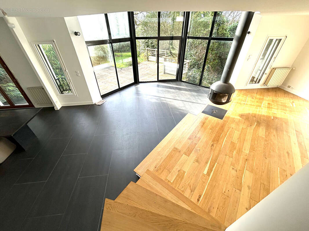 Maison à L'HAY-LES-ROSES