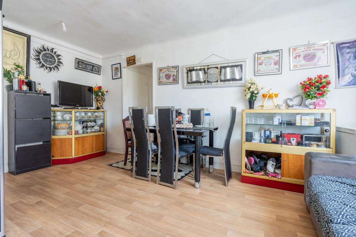 Appartement à AUBERVILLIERS