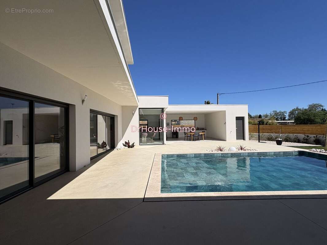 Maison à SAINT-FELIU-D'AVALL