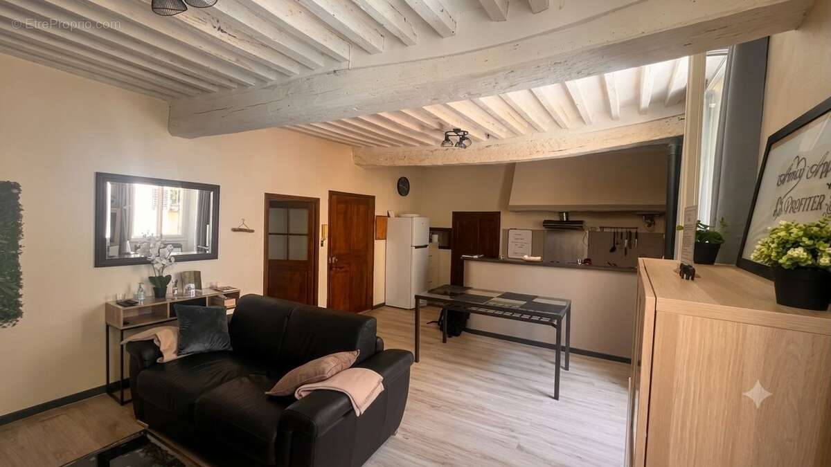 Châteaudouble - Maison de caractère rénovée avec jardin - photo 12