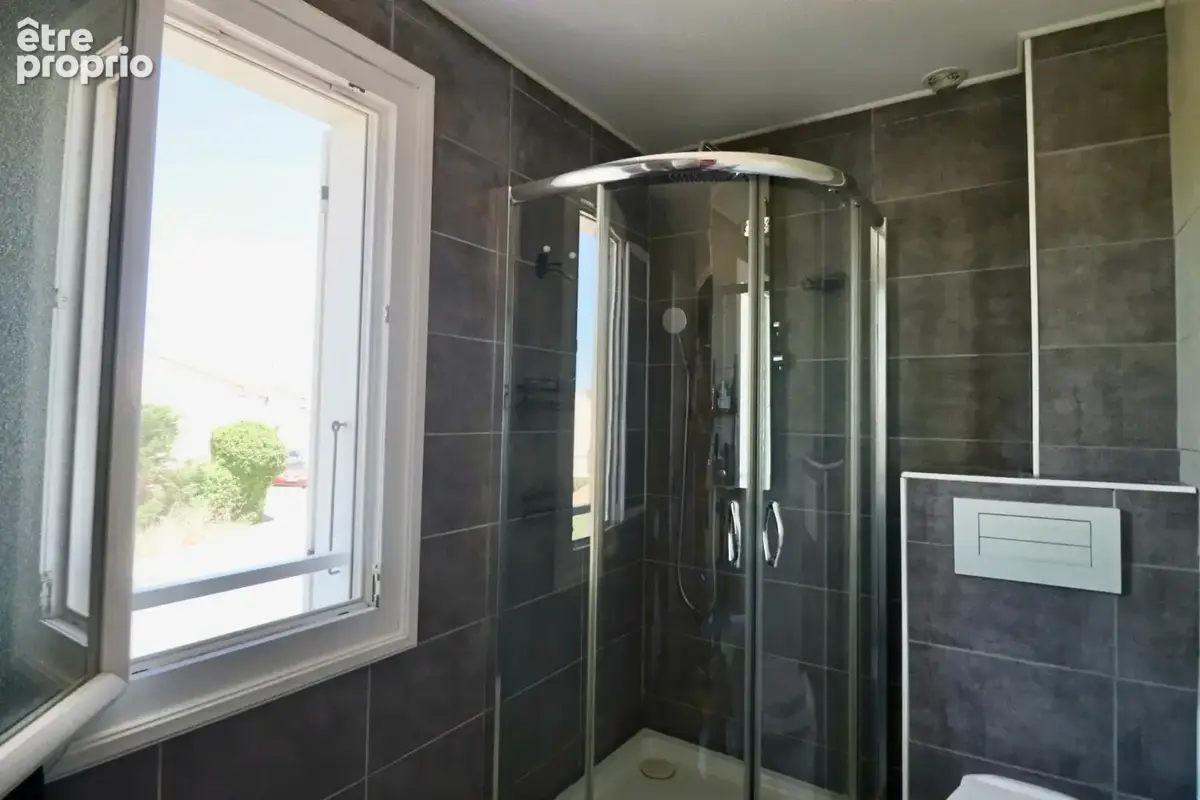 Maison non mitoyenne à vendre 5 pièces 118m² jardin et piscine - photo 10