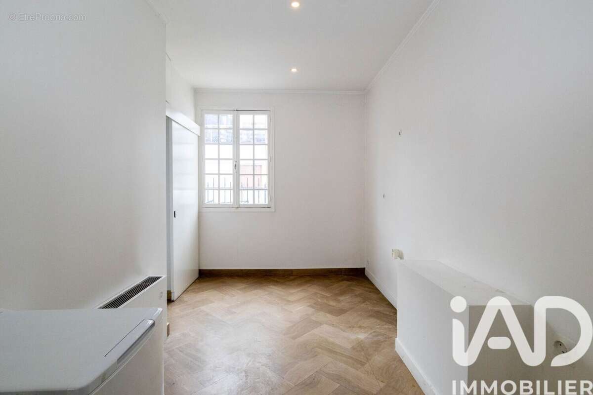 Maison 191 m² à Alfortville  - photo 9