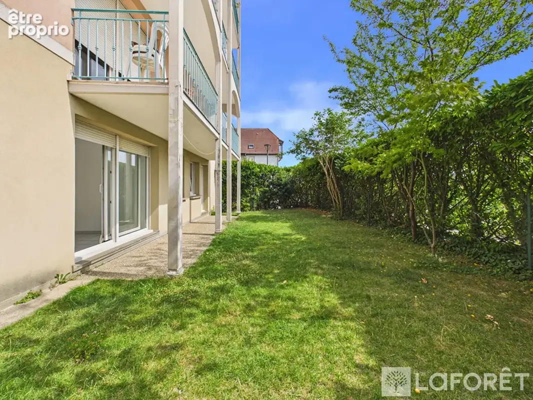 Bel appartement 4 pièces en rez de jardin - photo 2