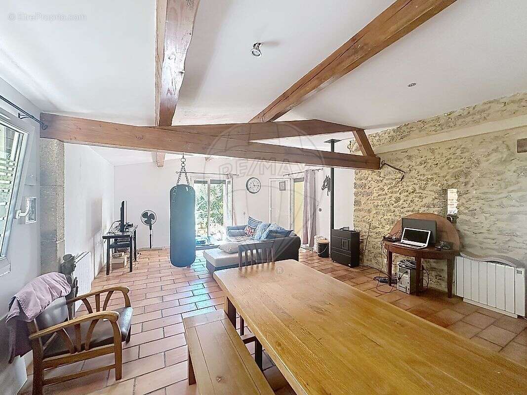 Maison à BOISSET-ET-GAUJAC