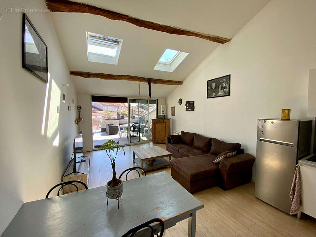 Appartement à MONTLUEL