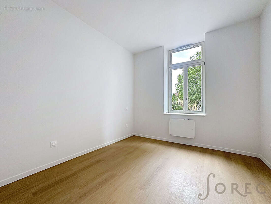 MONTIGNY-LÈS-METZ - Superbe 3 pièces réhabilité avec balcon - photo 7