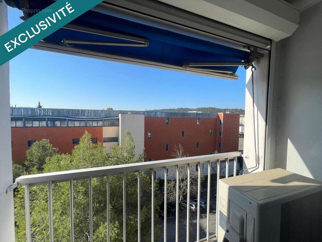 Photo 2 - Appartement à BAGNOLS-SUR-CEZE