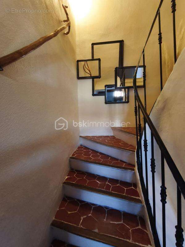 Maison à SAINTE-TULLE