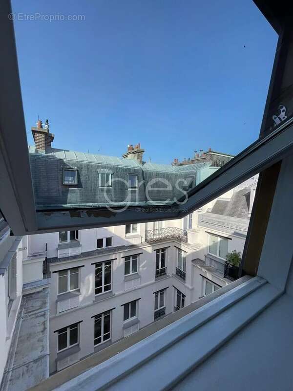75008 paris triangle d’or / marbeuf. vente studio investissement. - photo 7