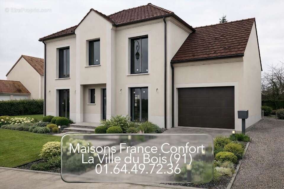 Terrain à SAINT-ESCOBILLE