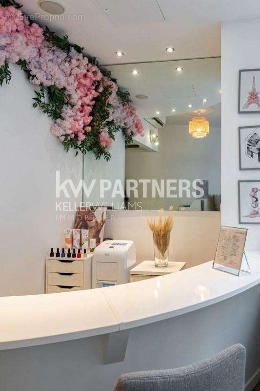 Commerce à PARIS-18E