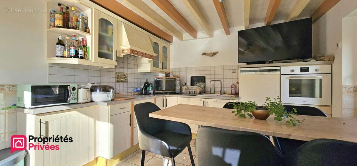 Maison à LA SELLE-SUR-LE-BIED