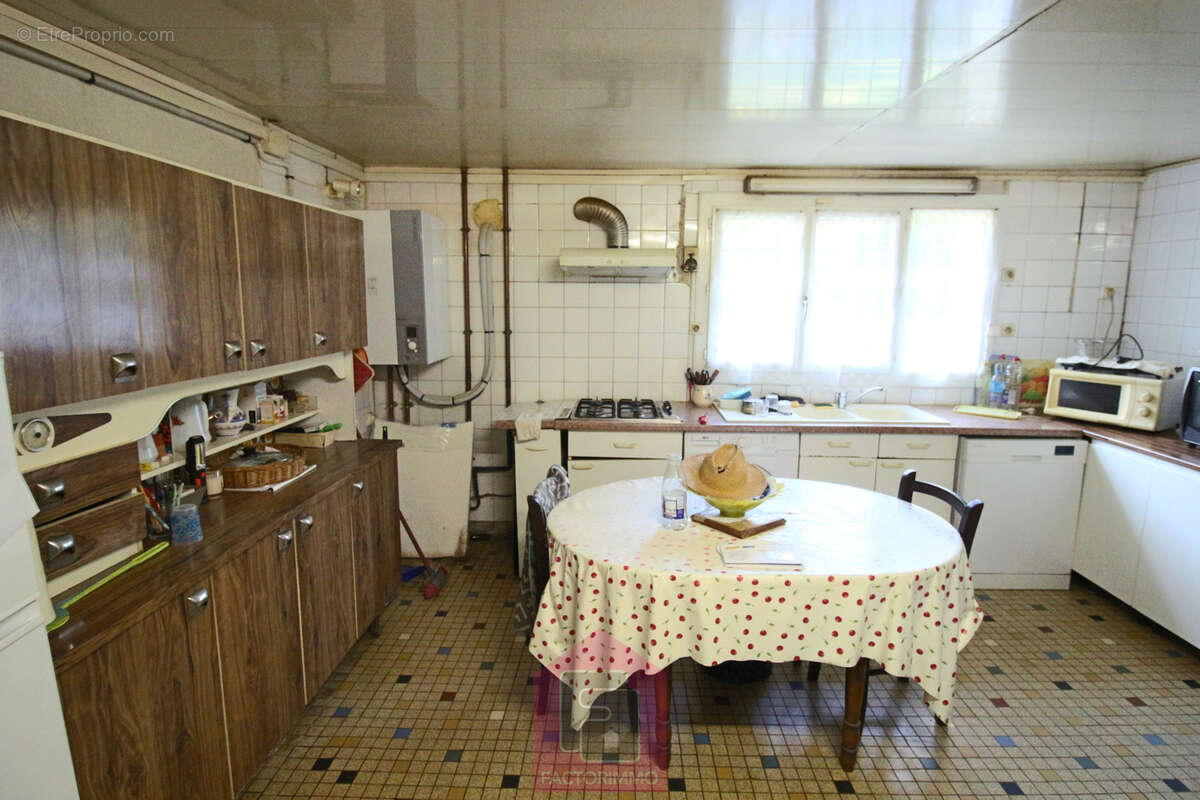 Maison à PUY-L'EVEQUE