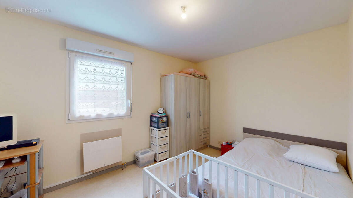 Appartement à COURCHAPON