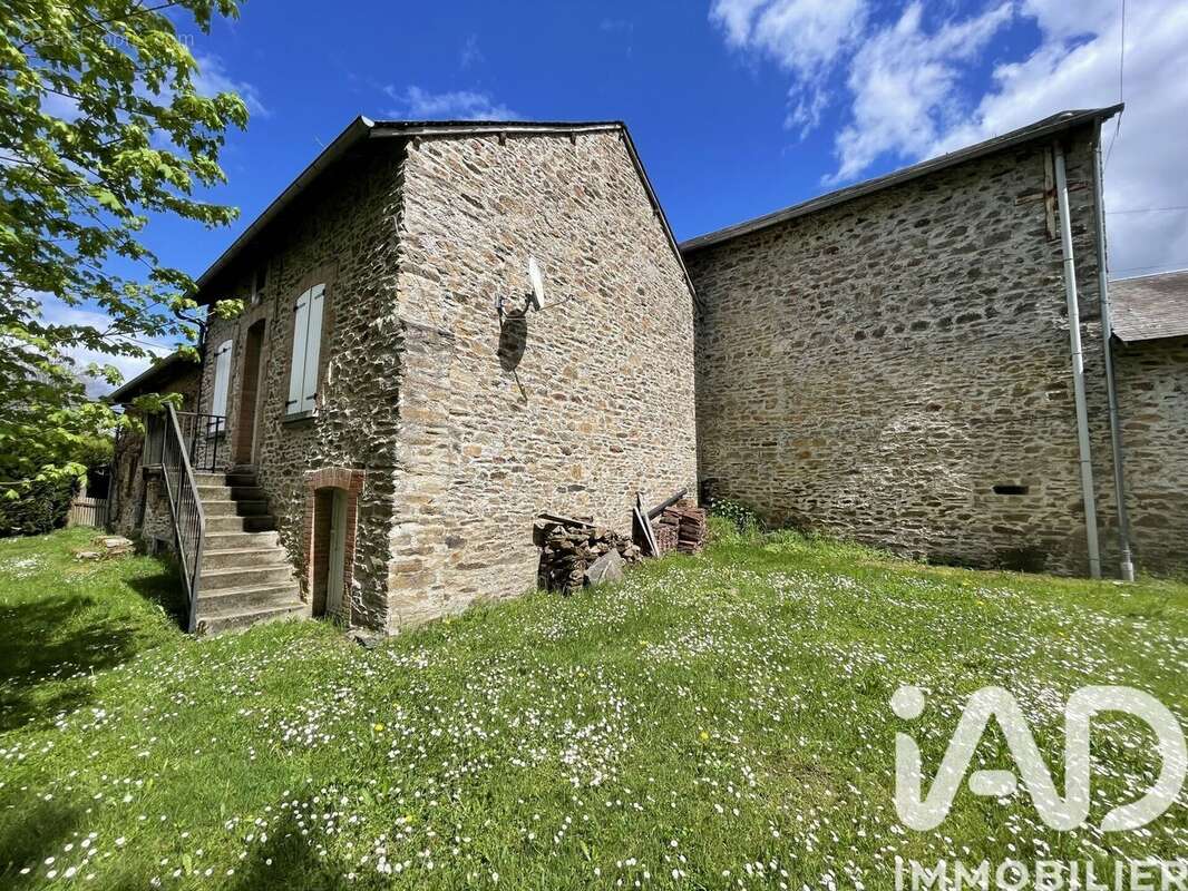 Photo 2 - Maison à NEUVIC-ENTIER