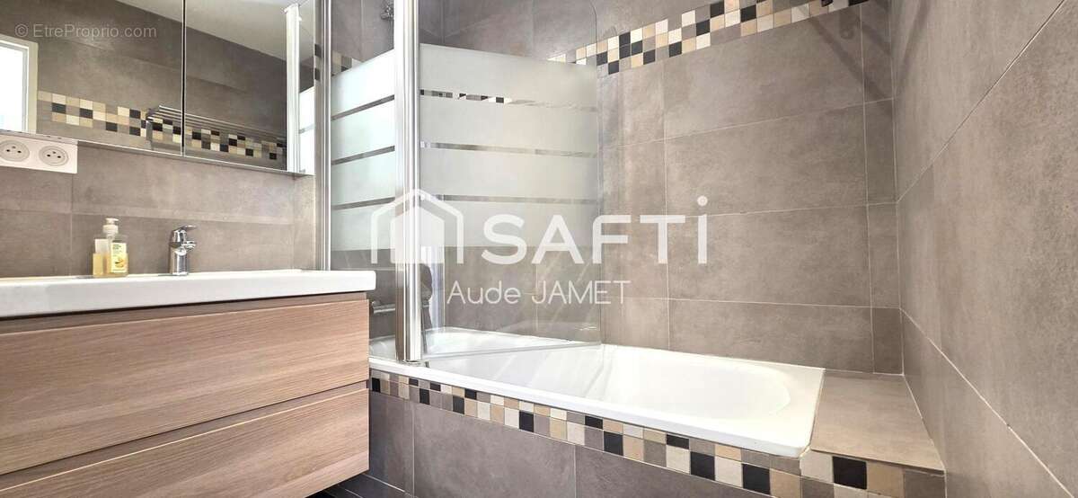 Photo 5 - Appartement à VERSAILLES