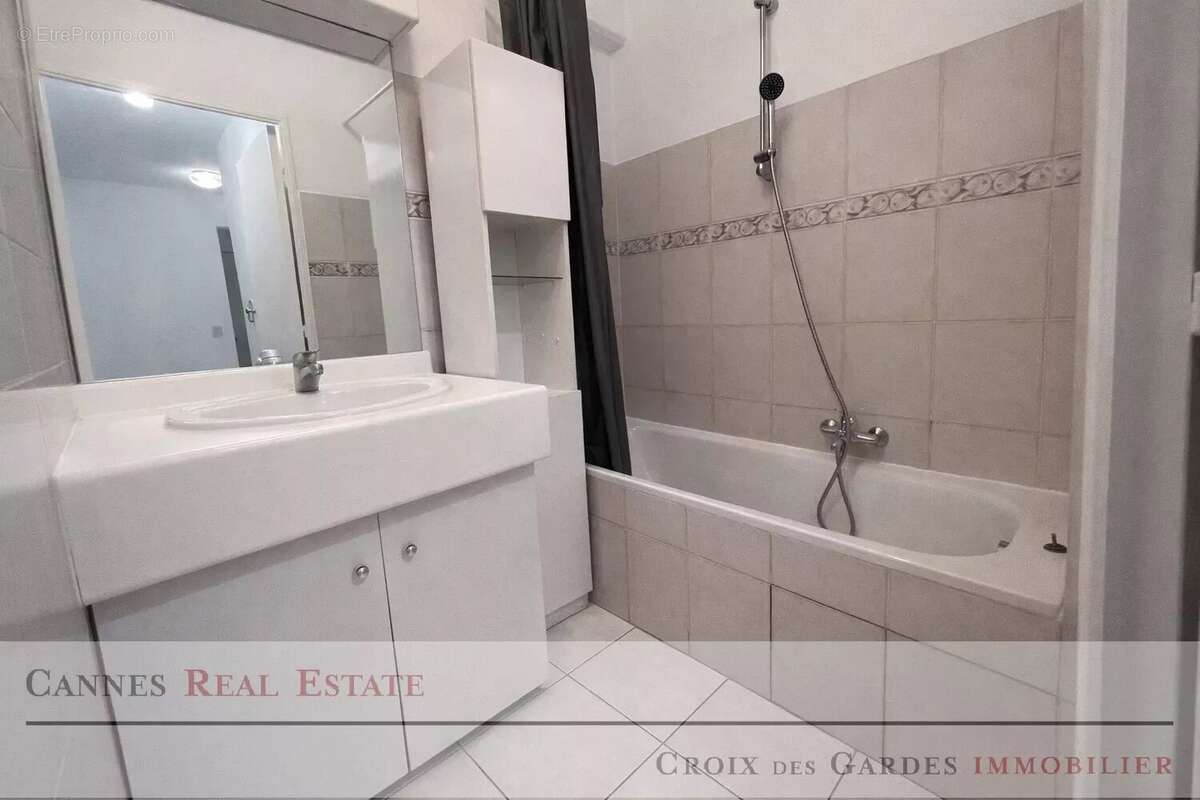Appartement à FREJUS