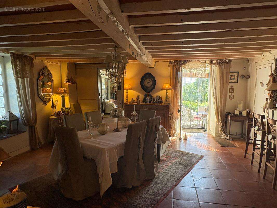 Maison à HAUT-DE-BOSDARROS