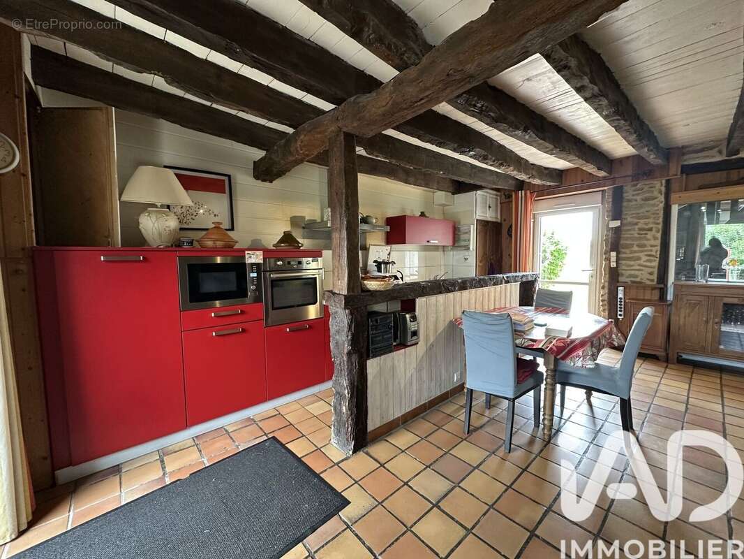 Maison 132 m² à Taupont  - photo 6