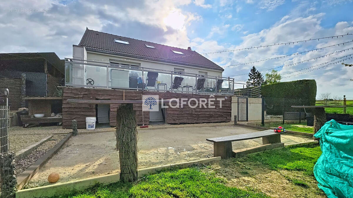 Maison à FONSOMMES