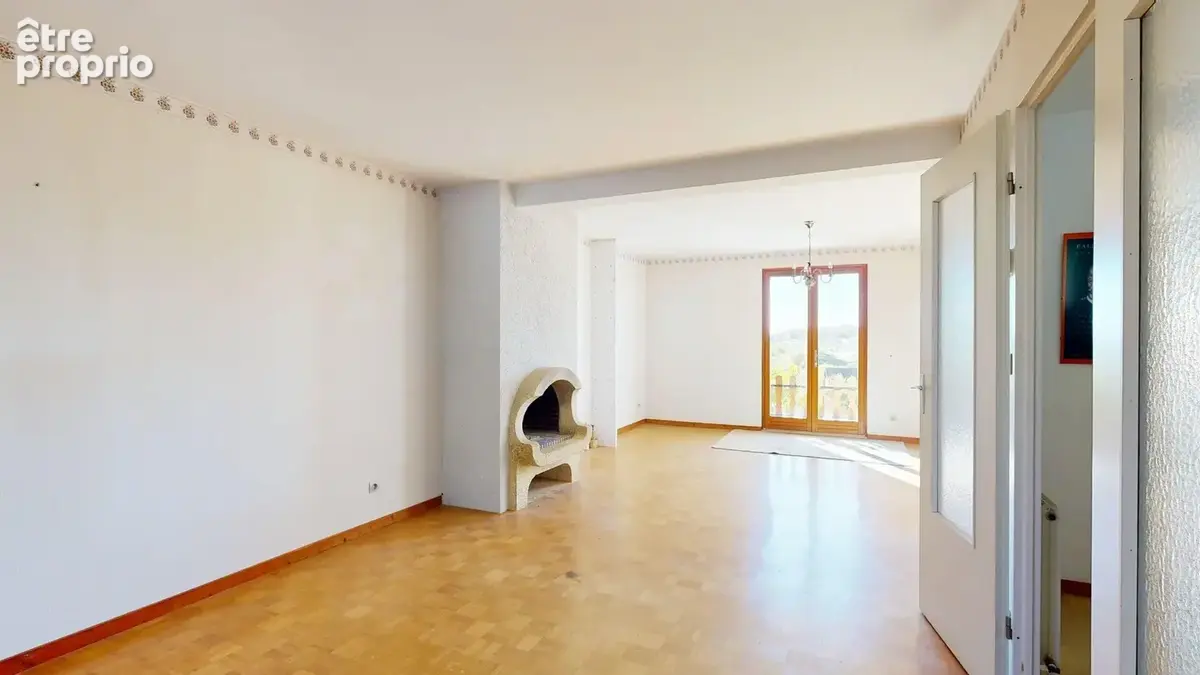 Besançon témis - maison t6 avec sous-sol sur terrain de 266m2 - photo 3