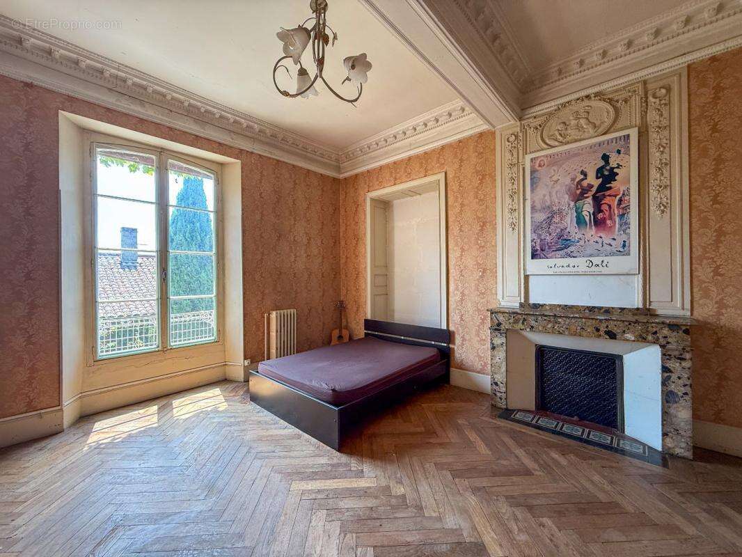 Maison à CASTELSARRASIN