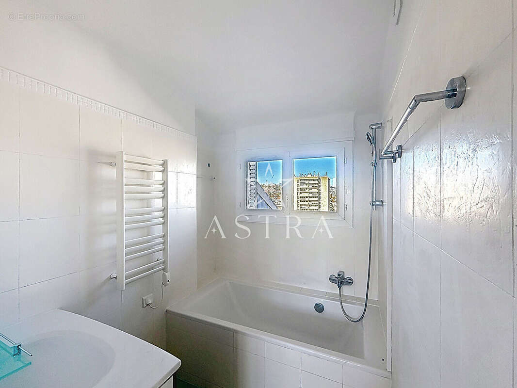 Appartement à CHATENAY-MALABRY
