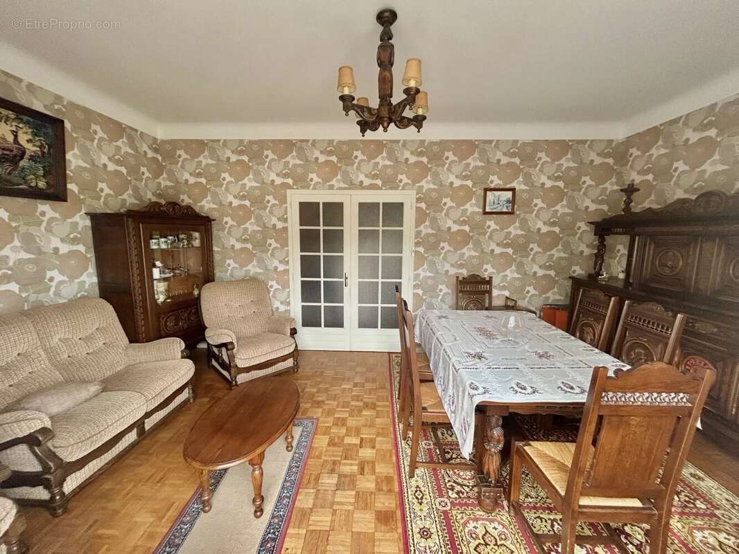 Maison à COLOMBIERS