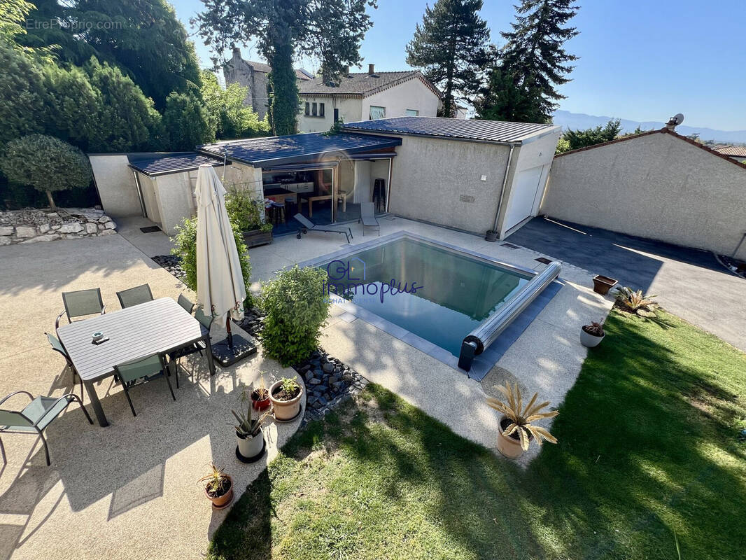 Maison à MOURS-SAINT-EUSEBE