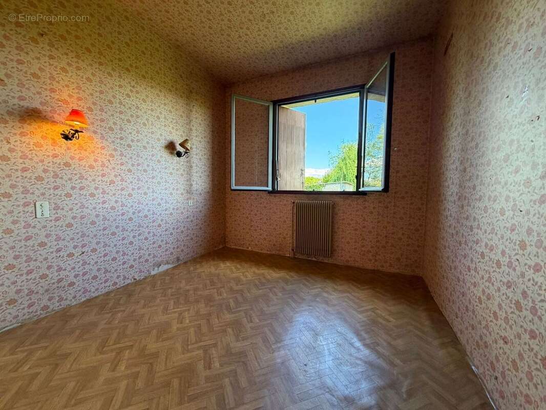 Maison à FONTENILLES