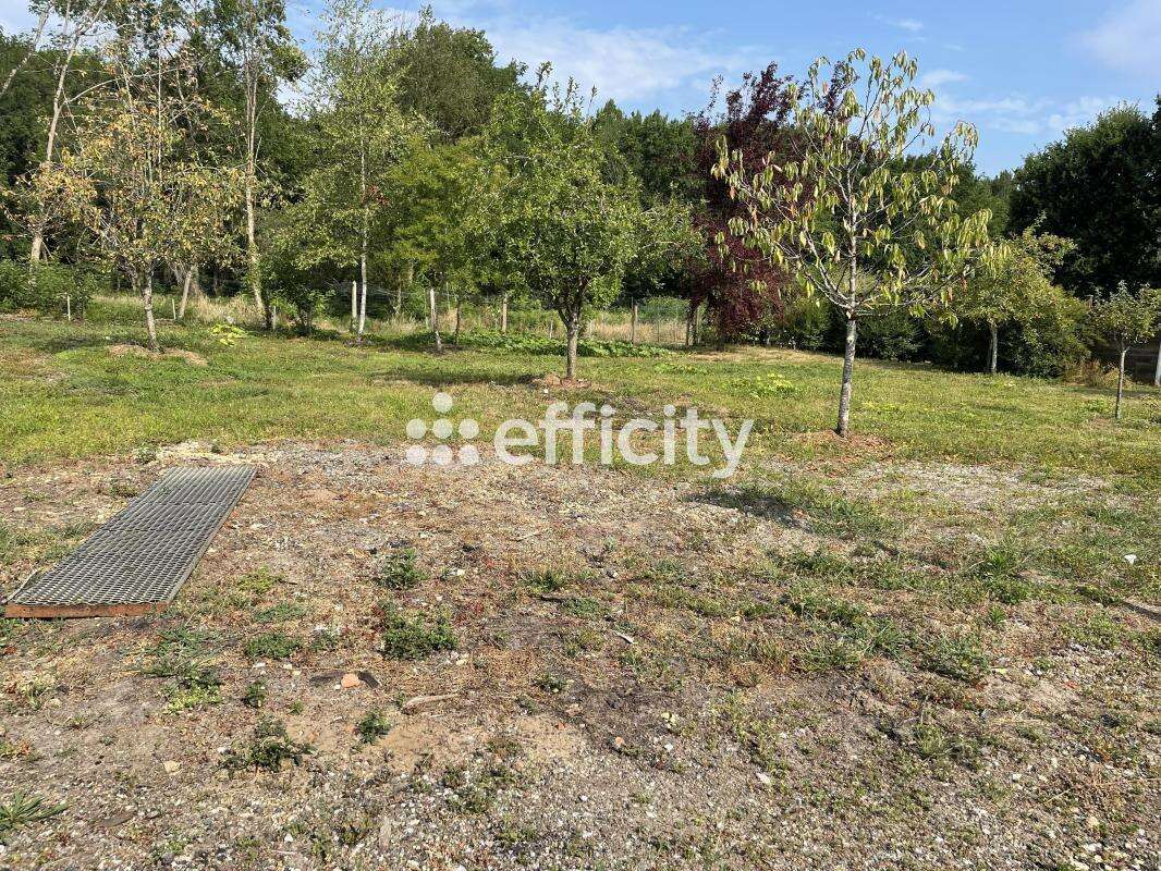 Terrain 800 m² à Aureilhan  - photo 3