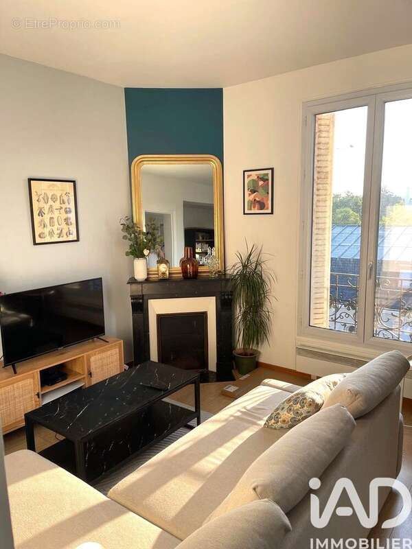 Photo 5 - Appartement à LA GARENNE-COLOMBES