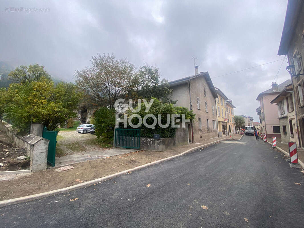 Maison à SAINT-PIERRE-D&#039;ALLEVARD