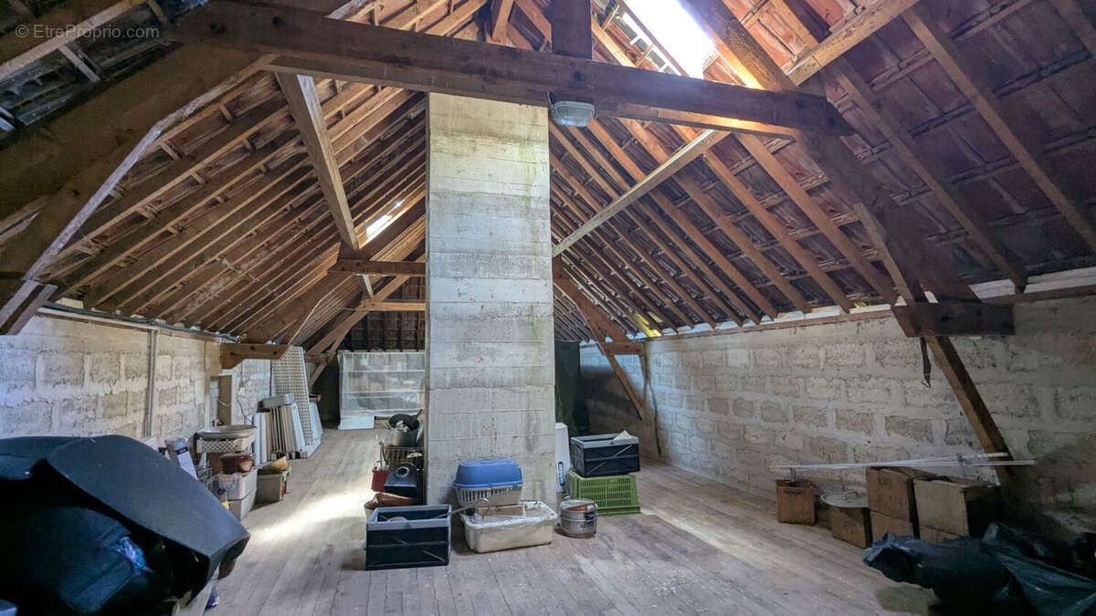 Maison à SAINT-FLOXEL