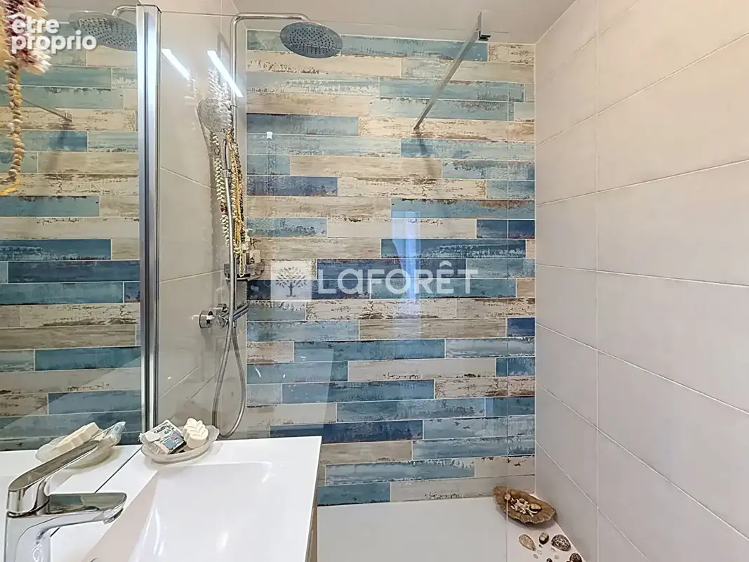 LE SOLER  Appartement T3 lumineux  2 balcons, 2 parkings - photo 7