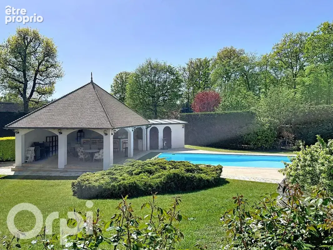 Demeure d'exception à boissy-sous-st-yon – 250 m² de luxe, parc paysagé et piscine - photo 2